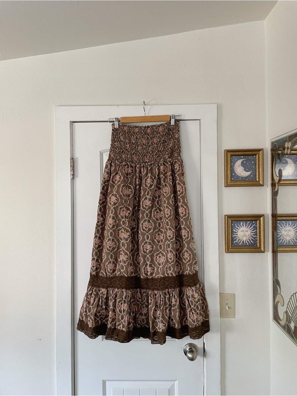 Kimchi Blue 2 For 1 Convertible Lace Trim Smocked Dress/Skirt Size Small Boho - Picture 4 of 9